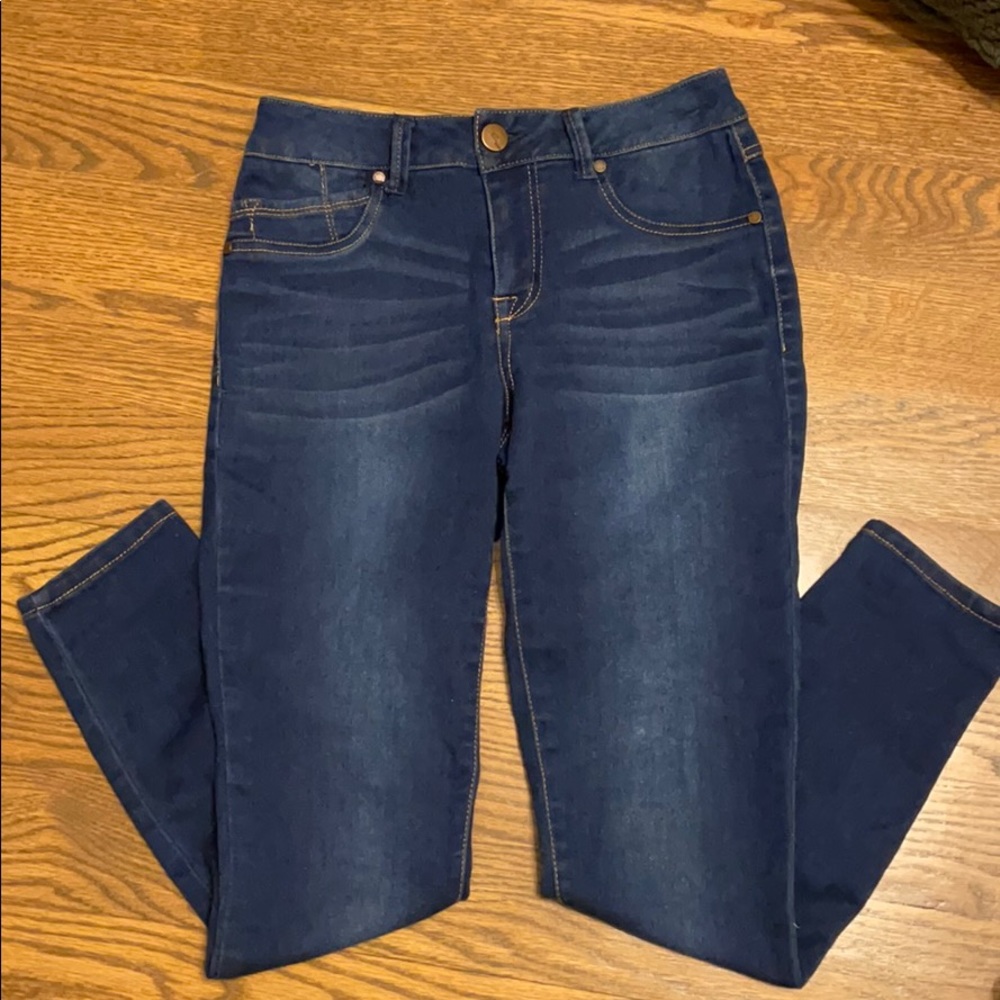 jeans